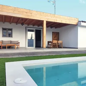 Novoasis , Chiclana de la Frontera España